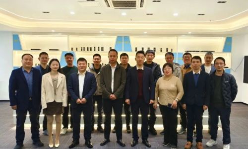 宇航工業(yè)交換機(jī)2024第四季度會(huì)成功召開(kāi)！共謀發(fā)展，迎接2025新篇章！